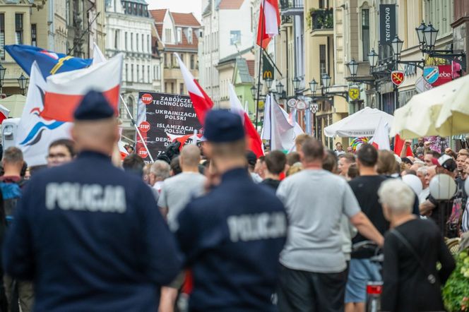 Protesty przeciwko migracji w całym kraju!