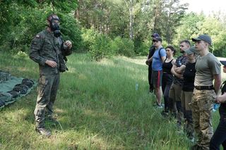 Nasz dziennikarz w wojsku. Sprawdził, czy w jeden dzień może się tego nauczyć