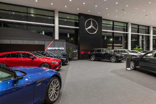 Nowy salon i serwis Mercedes w Warszawie 