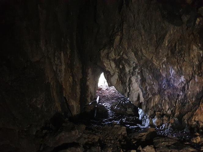 4. Jaskinia Miętusia