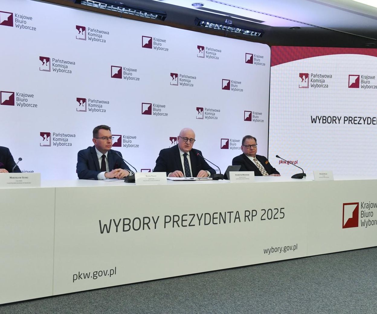 PKW wydało komunikat po spotkaniu członków. Co z wynikiem wyborów?