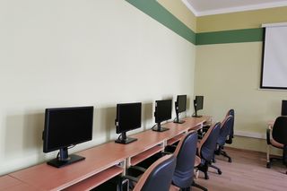 Ostrów. Mniej kierunków w szkołach średnich. Młodzież ich nie chce?