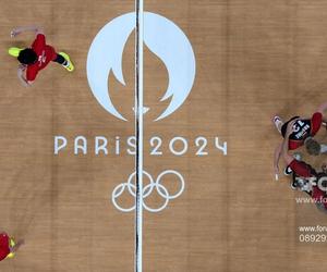 Paryż 2024: Kolejna wpadka na igrzyskach! Siatkarze narażeni na niebezpieczeństwo. Mecz musiał zostać pilnie przerwany