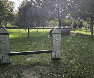 Wybieg dla psów przy Ćwiczni w Lesznie