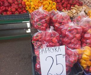 Jesień wkracza na targowiska w Rzeszowie. Kupisz już grzyby, dynie, orzechy i inne przysmaki!