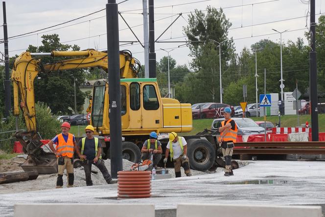 Nad Brdą w Bydgoszczy powstają nowe mosty. Zaglądamy na plac budowy [ZDJĘCIA]