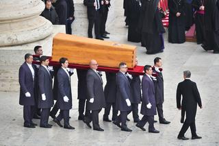 Pogrzeb Benedykta XVI