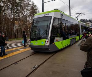 Tramwajowa czwórka ruszyła! Na wydarzeniu tłumy mieszkańców. Zobaczcie zdjęcia!