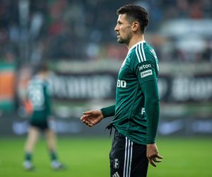 Alarm na Lotnisku Chopina w Warszawie! Legia nie może wylecieć do Szwecji. Przeprowadzono częściową ewakuację