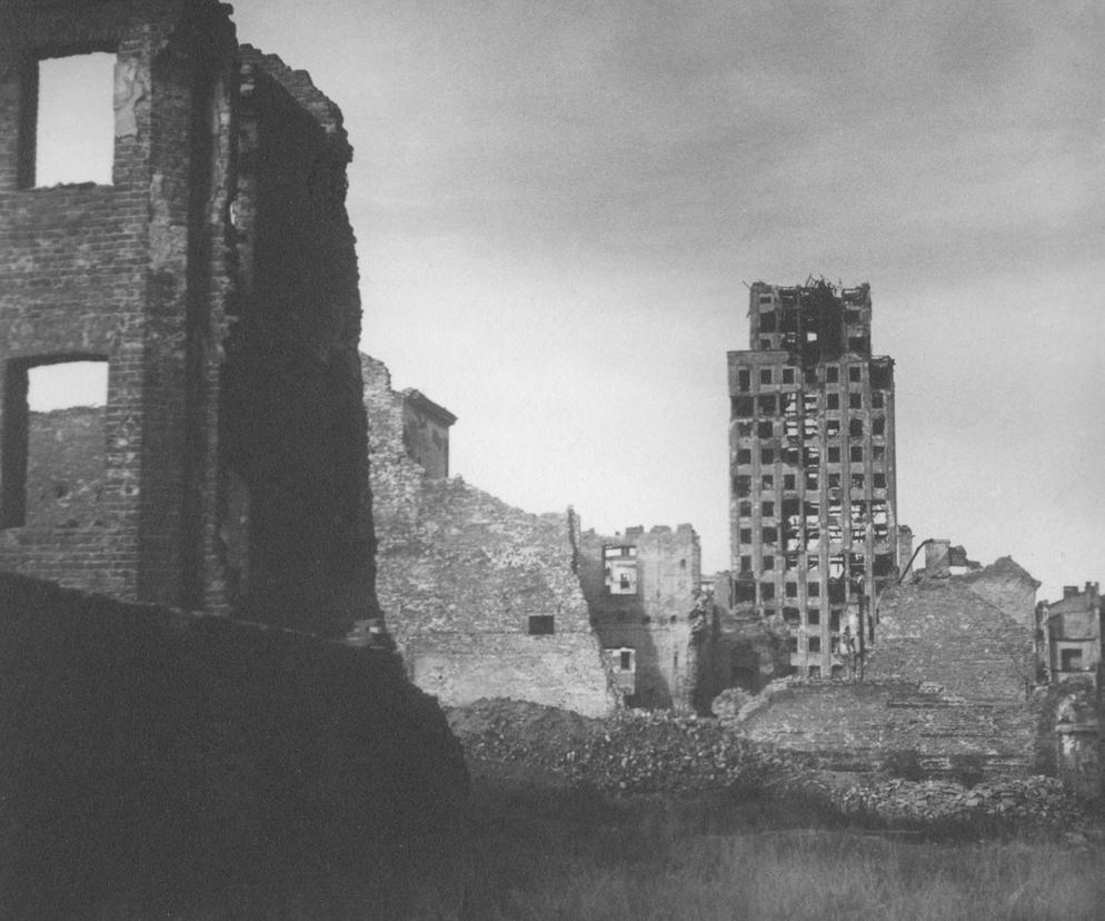 Stulecie warszawskich ruin