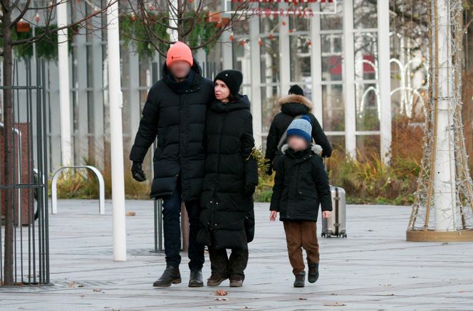 Całuśny mąż Kaczyńskiej nie dał jej wytchnienia pod jemiołą 