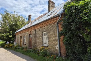 Ceglany zabytkowy dom przy ul. Mickiewicza w Białymstoku