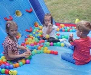 Za nami wyjątkowy piknik w Bardzie! Działali razem dla lokalnych organizacji pozarządowych [ZDJĘCIA]