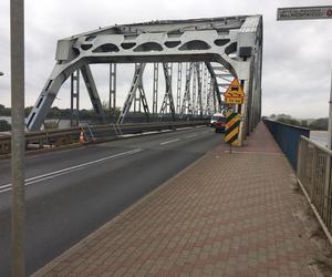 Remont mostu w Grudziądzu potrwa dłużej. PKP PLK podaje przyczynę opóźnień 