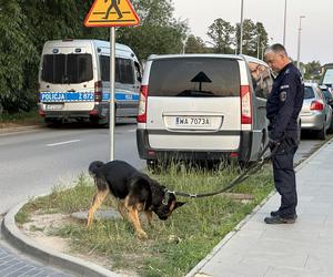 16-latek pchnięty nożem. Bijatyka zakończyłą się fatalnie. Policja szuka sprawcy