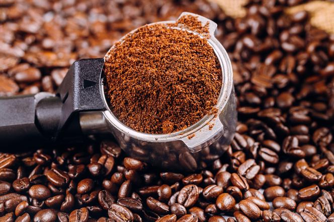 Fusy z kawy – 7 ciekawych pomysłów, jak je wykorzystać