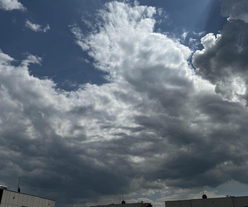 Schowajcie kwiatki z balkonu! Nad woj. lubelskie znów idą burze 