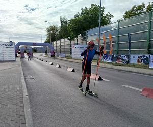 Zawody o Puchar Polski na nartorolkach Marwe Cup 2025 zostały zainaugurowane w Siedlcach