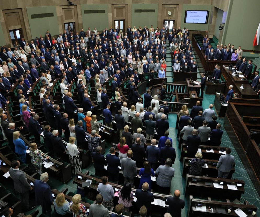 Reforma Trybunału Konstytucyjnego. Sejm przyjął w tej sprawie dwie ustawy