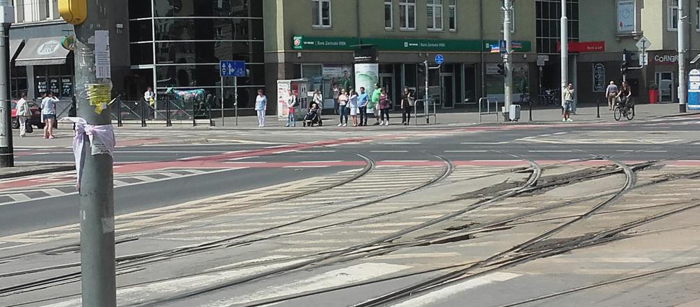 Torowisko na skrzyżowaniu Piłsudskiego i Świdnickiej