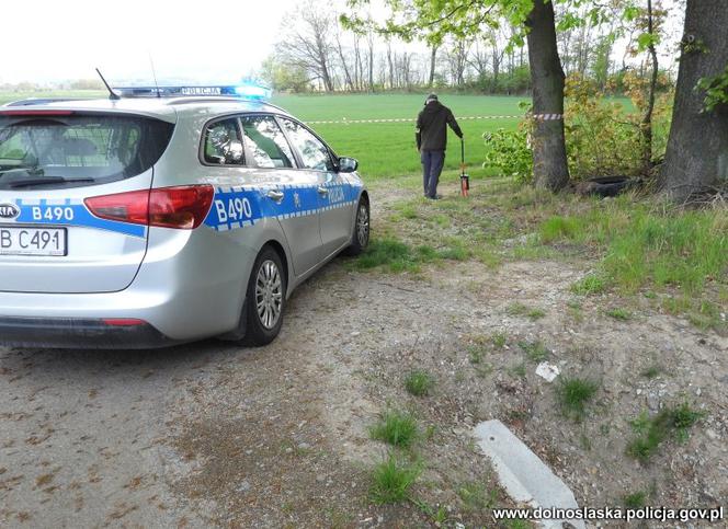 Zabójstwo w Pieszycach. Tak policja szukała ukrytych zwłok