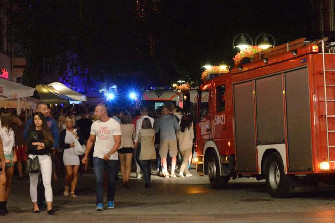  Sopot. Kierowca wjechał na molo w turystów