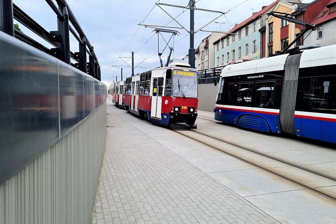 Bezpłatna komunikacja miejska dla Ukraińców. Jaki warunek trzeba spełnić? 