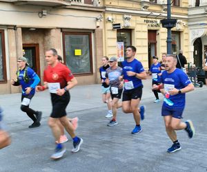 Rossmann Run 2025. Tłumy biegaczy wzięły udział w biegu ulicą Piotrkowską