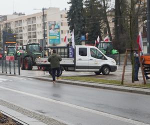 Protest rolników w Olsztynie 21 lutego. Co dzieje się w centrum?