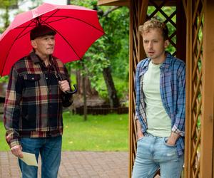 Barwy szczęścia, odc. 2721: Tolek (Marek Siudym), Waldek (Rafał Fudalej)