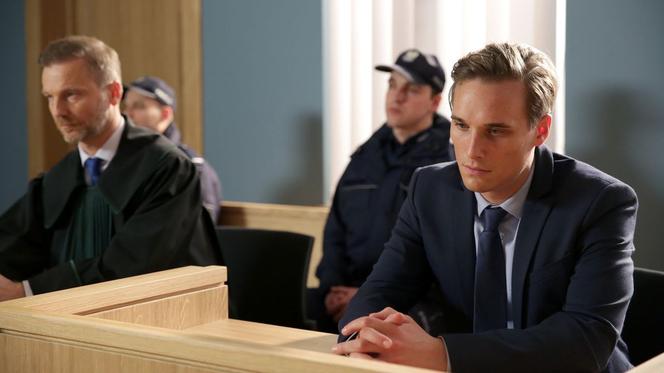 M jak miłość, odcinek 1514: Olek stanie przed sądem! Nagły zwrot w sprawie Chodakowskiego. Znajdą coś na niego