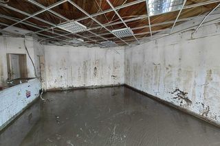 Kłodzko: klepy przy dworcu autobusowym