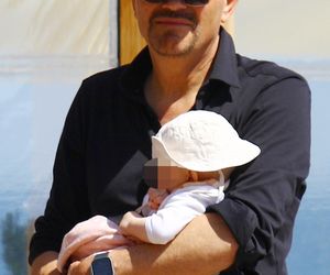 Krzysztof Ibisz je żonie z ręki