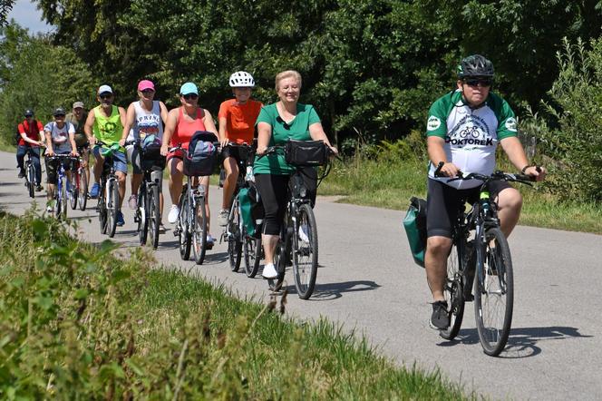 Za nami już II tegoroczna wycieczka z cyklu "Wakacje na rowerze". Trzecia odbędzie się 5 sierpnia 2024 roku. Trwają zapisy!