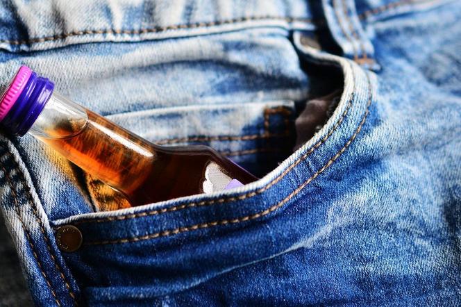 Spożywasz alkohol „pod chmurką”? Licz się z konsekwencjami 