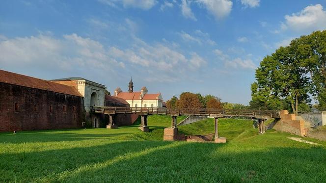 Twierdza Zamość. Fortyfikacje
