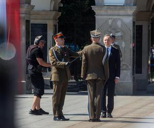 Obchody Święta Wojska Polskiego na pl. Piłsudskiego