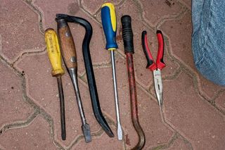 Wdarli się do domu pod Bydgoszczą i zabrali, ile zdołali unieść. Wpadli na polsko-niemieckiej granicy 