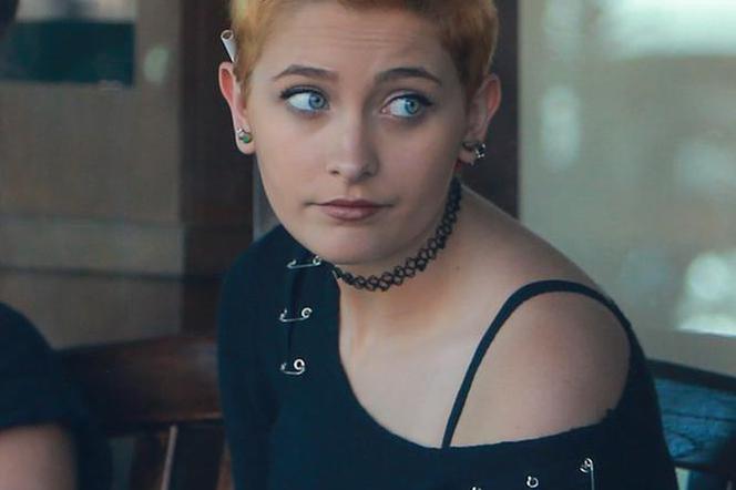 Paris Jackson z irokezem