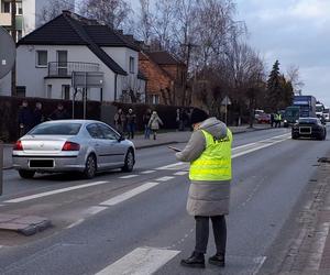 Tragedia na drodze! Wjechał hulajnogą na przejście dla pieszych wprost pod koła porsche