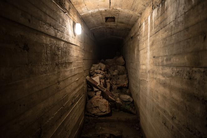 Tunel, w którym znajduje się złoty pociąg prowadzi do podziemnego miasta Hitlera?