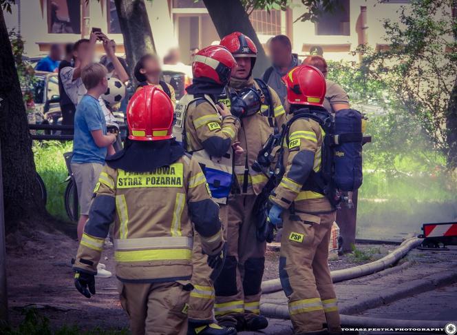 Tragiczny pożar w Tychach. Kobieta zginęła, jej syn jest poparzony