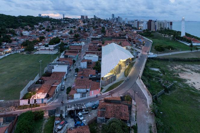 Arena do Morro, Herzog & de Meuron