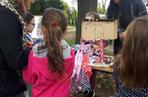 Dzieciaki z podstawówki na łódzkich Bałutach wspierały swoją koleżankę