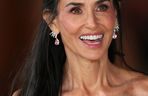 Demi Moore zachwyca na czerwonym dywanie. 63-latka w świetnej formie