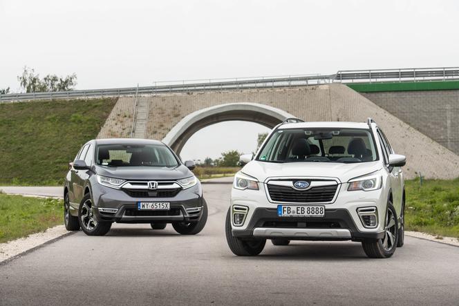 Nieoczywiste, japońskie hybrydy. Subaru Forester e-BOXER vs. Honda CR-V Hybrid - PORÓWNANIE, OPINIA