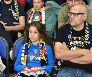 Arriva Lotto Twarde Pierniki Toruń - Legia Warszawa, zdjęcia kibiców i zawodników z meczu Orlen Basket Ligi