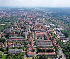 Miasta w GZM w województwie śląskim wyludniają się. Stąd ucieka najwięcej ludzi