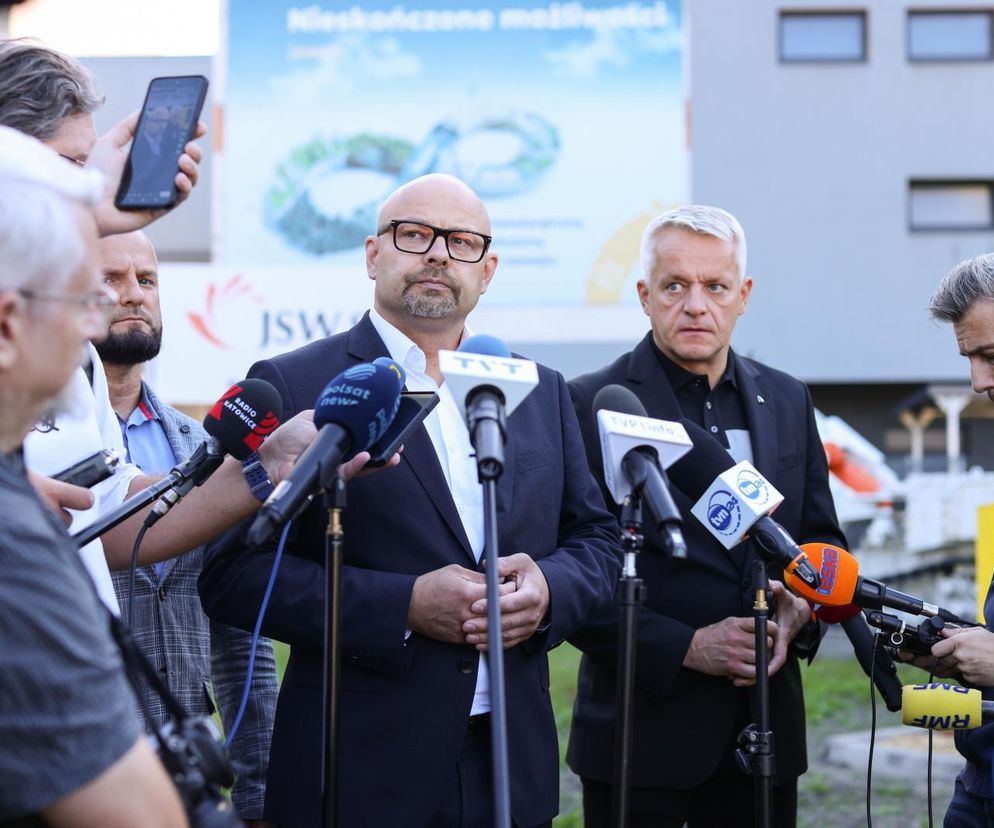 Akcja ratownicza po wstrząsie w kopalni Knurów. Mówi Adam Rozmus
