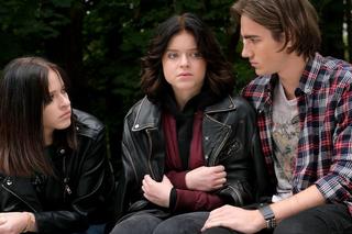 M jak miłość odc. 1712. Basia (Gabriela Raczyńska), Ania (Gabriela Świerczyńska), Jasiek (Stanisław Dusza)